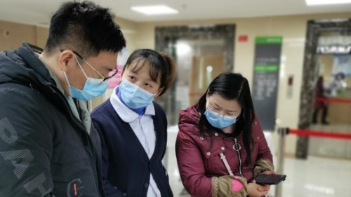 雅安市\(zhòng)區(qū)婦幼到我院檢查指導(dǎo)  “三病”及籌建“愛(ài)嬰醫(yī)院”工作