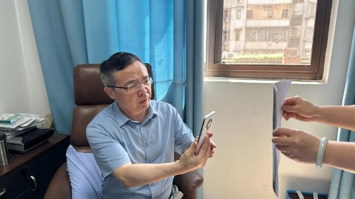 雅安仁康醫(yī)院開展“5·8人道公益日”募捐活動